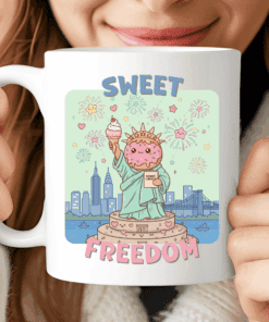 Sweet Freedom Mug, Kawaii Statue of Liberty Coffee Cup